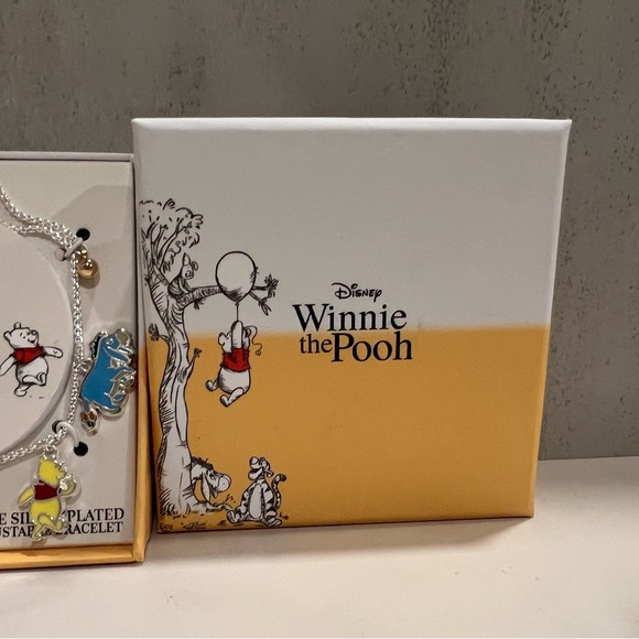 Disney Winnie the Pooh Silver and Gold Charm Bracelet - Picture 4 of 4